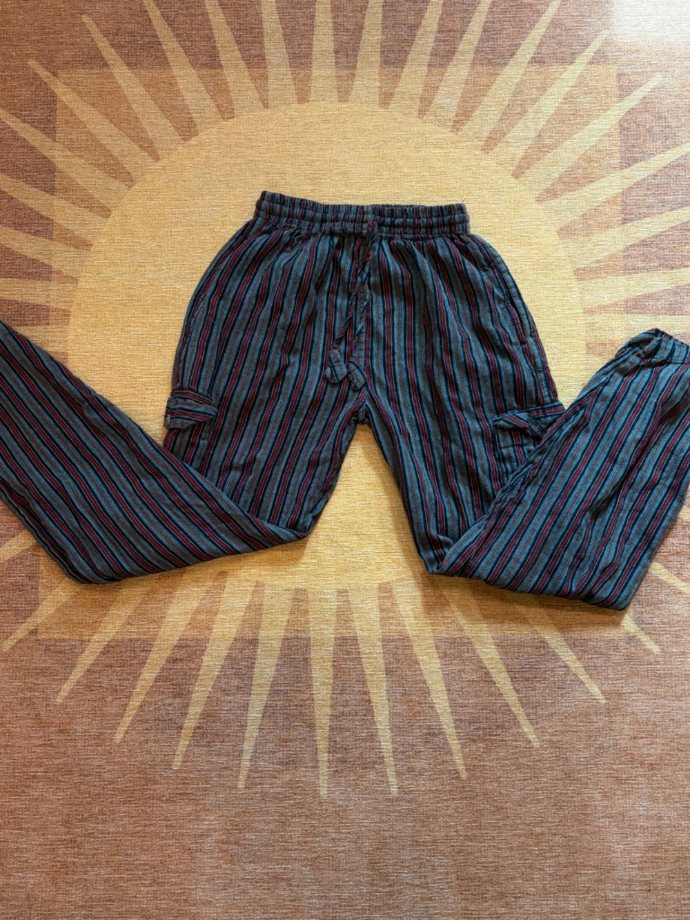 Striped Elastic-Waist Cargo Pants - Black & Teal